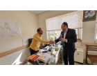 عرض تبریک معاون اداری مالی دانشگاه از  مهندسان دفتر فنی و طرح های عمرانی